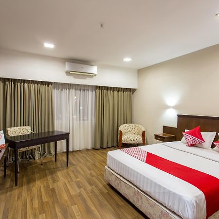 Capital O 769 City Hotel Balikpapan  Dış mekan fotoğraf
