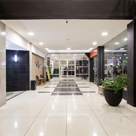 Capital O 769 City Hotel Balikpapan  Dış mekan fotoğraf