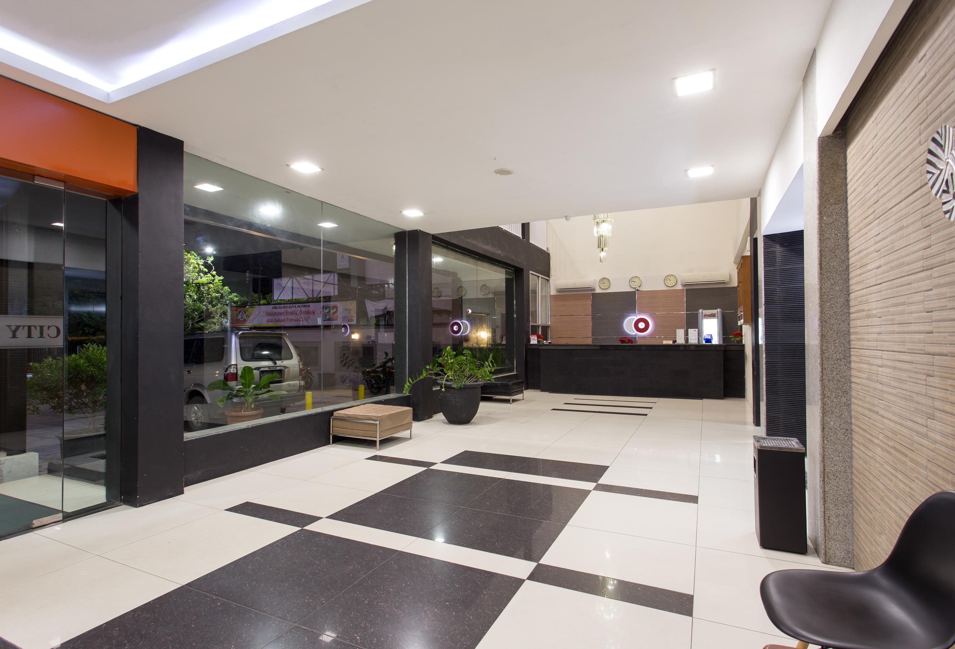 Capital O 769 City Hotel Balikpapan  Dış mekan fotoğraf