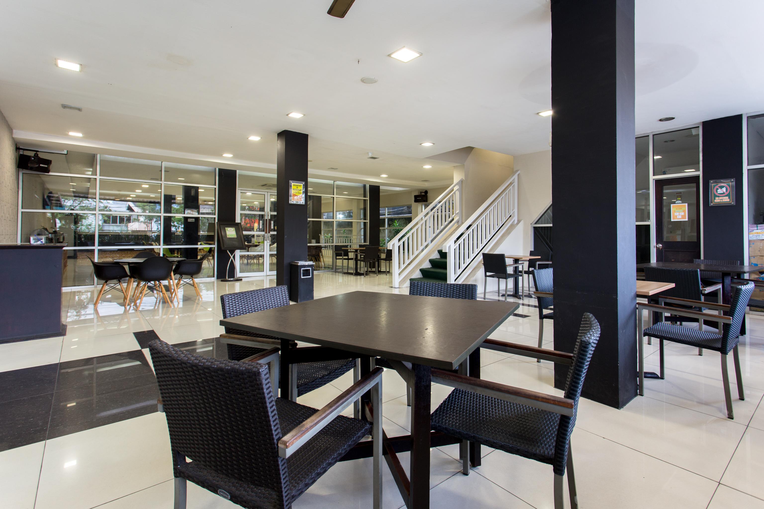 Capital O 769 City Hotel Balikpapan  Dış mekan fotoğraf