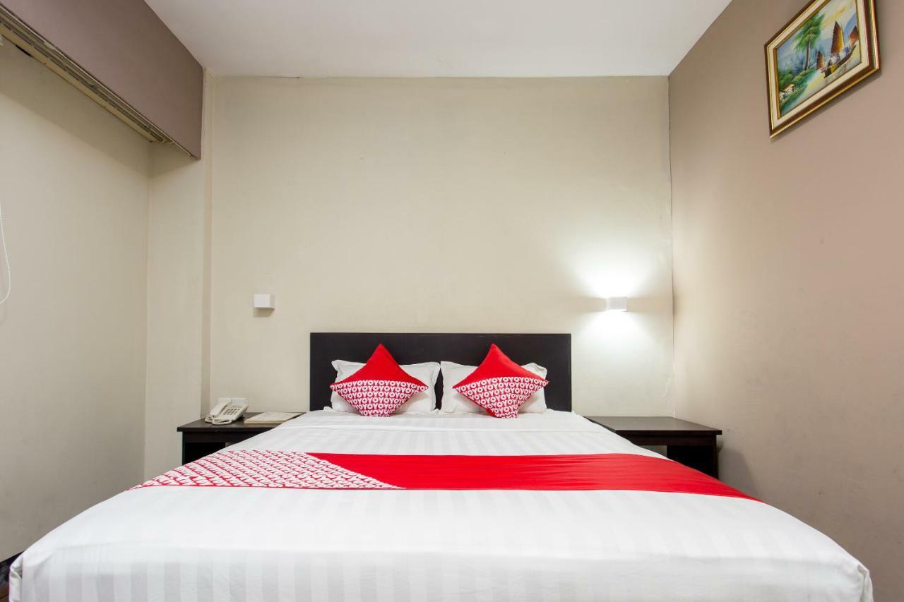 Capital O 769 City Hotel Balikpapan  Dış mekan fotoğraf